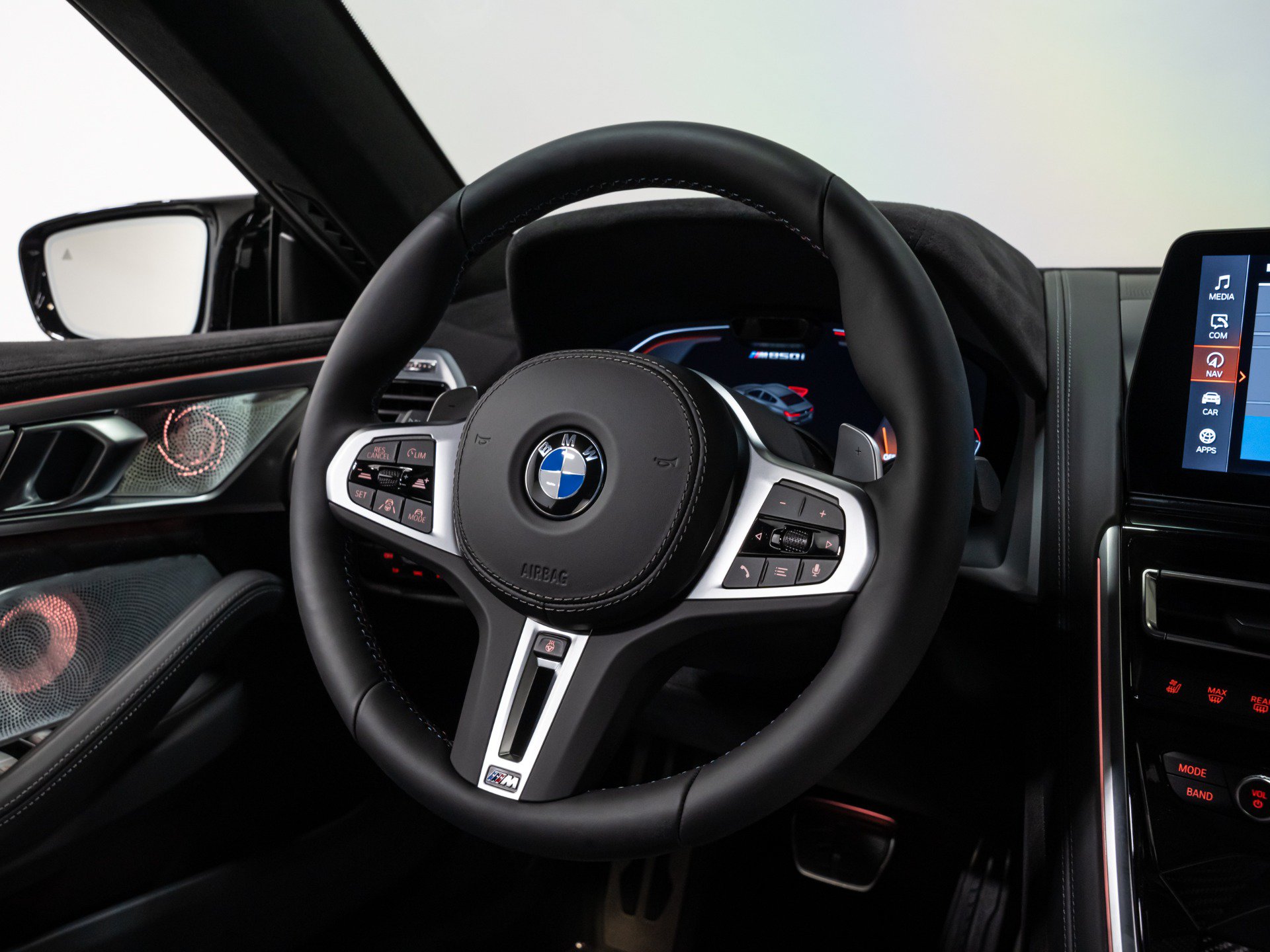Used 2026 BMW M850i xDrive AWD/4WD image 59