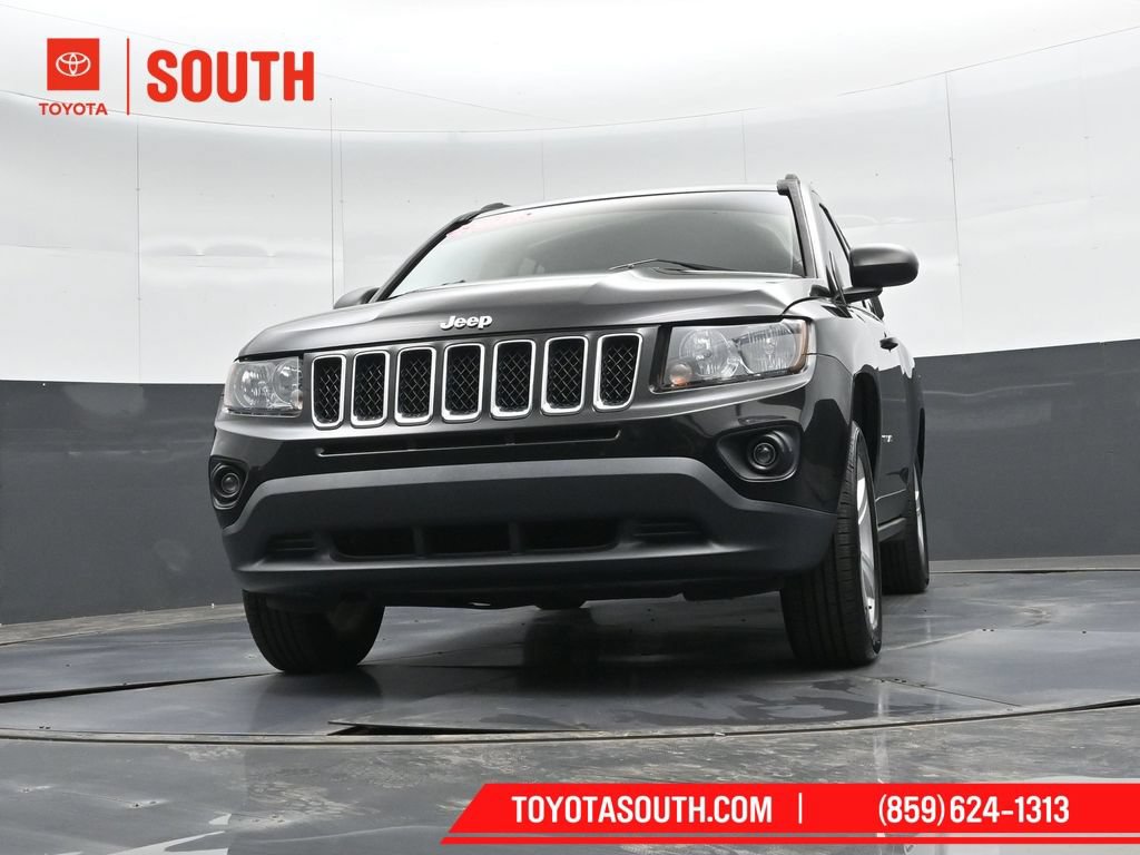 Used 2017 Jeep Compass Sport w/ Power Value Group FWD image 34