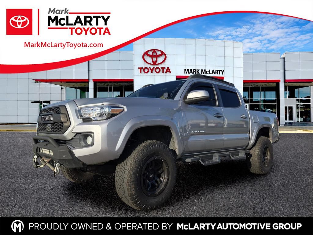 Used 2018 Toyota Tacoma SR5 AWD/4WD image 1
