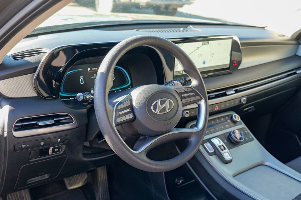 Used 2023 Hyundai Palisade SE AWD/4WD image 18
