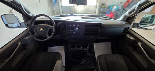 Used 2021 Chevrolet Express 2500 w/ Driver Convenience Package RWD image 24