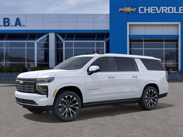 New 2026 Chevrolet Suburban High Country image 2