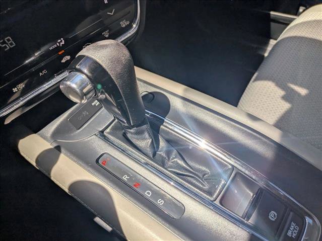 Used 2022 Honda HR-V EX image 11