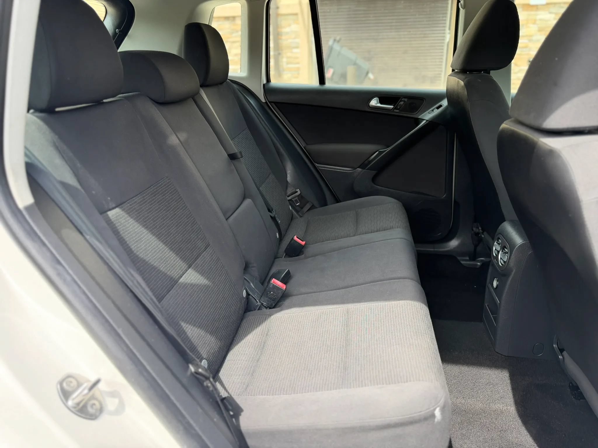 Used 2014 Volkswagen Tiguan S FWD image 28