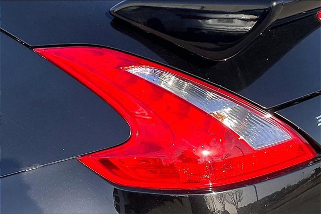 Used 2013 Nissan 370Z Touring w/ Sport Pkg image 23