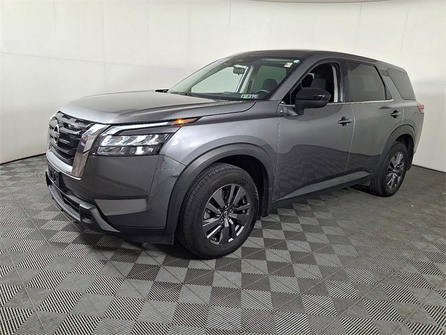 Used 2024 Nissan Pathfinder S image 6