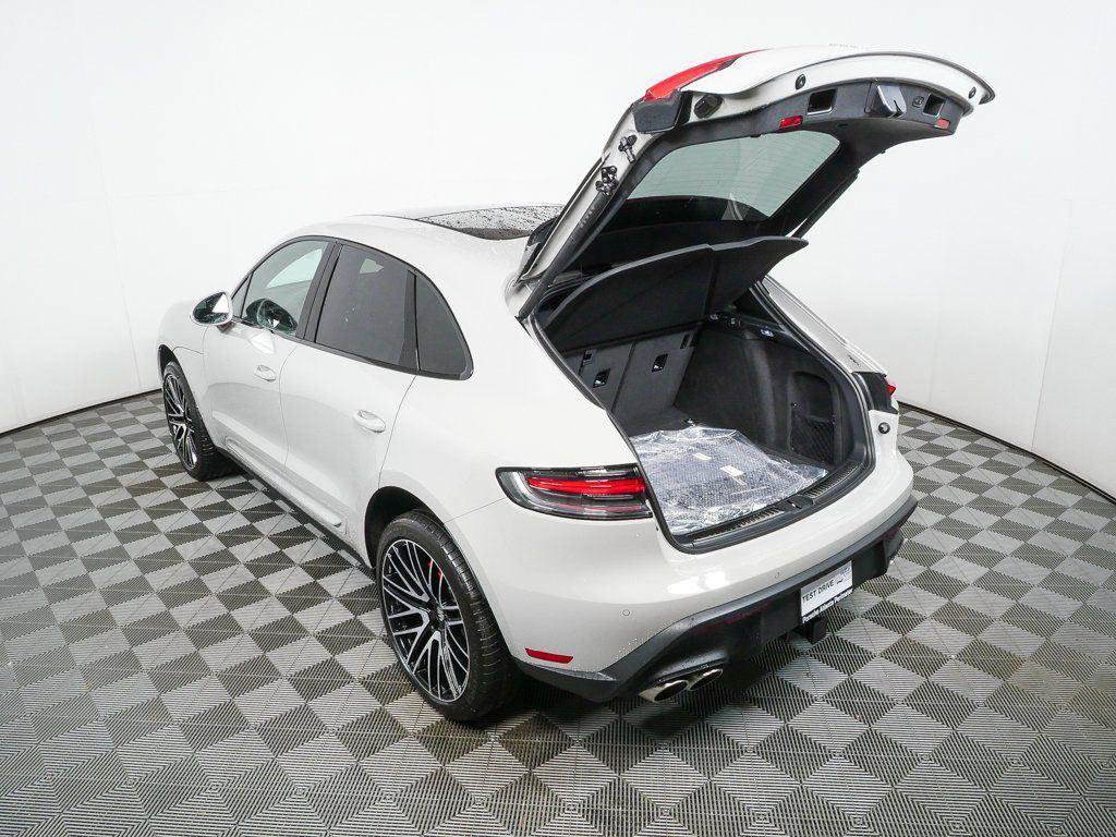 New 2026 Porsche Macan S AWD/4WD image 33