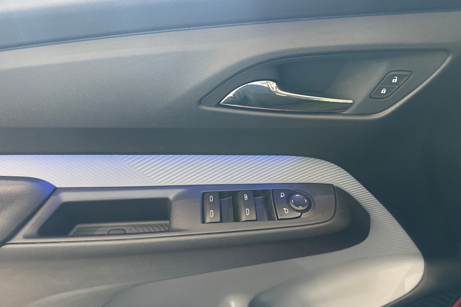 New 2027 Chevrolet Bolt RS FWD image 7