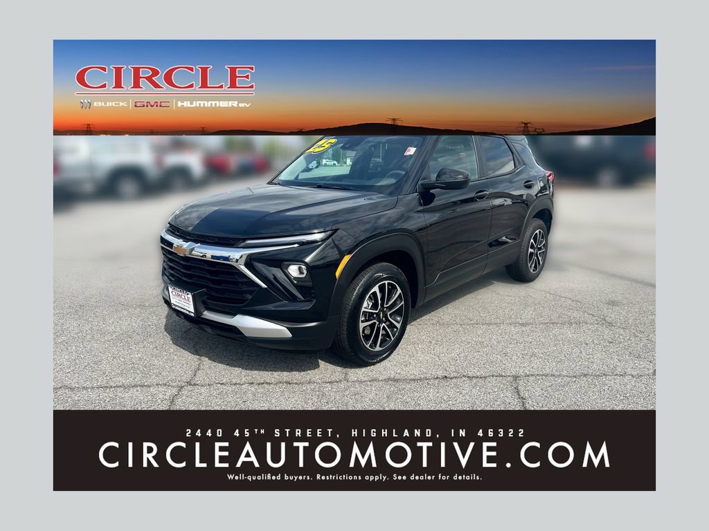 Used 2025 Chevrolet TrailBlazer LT AWD/4WD image 1