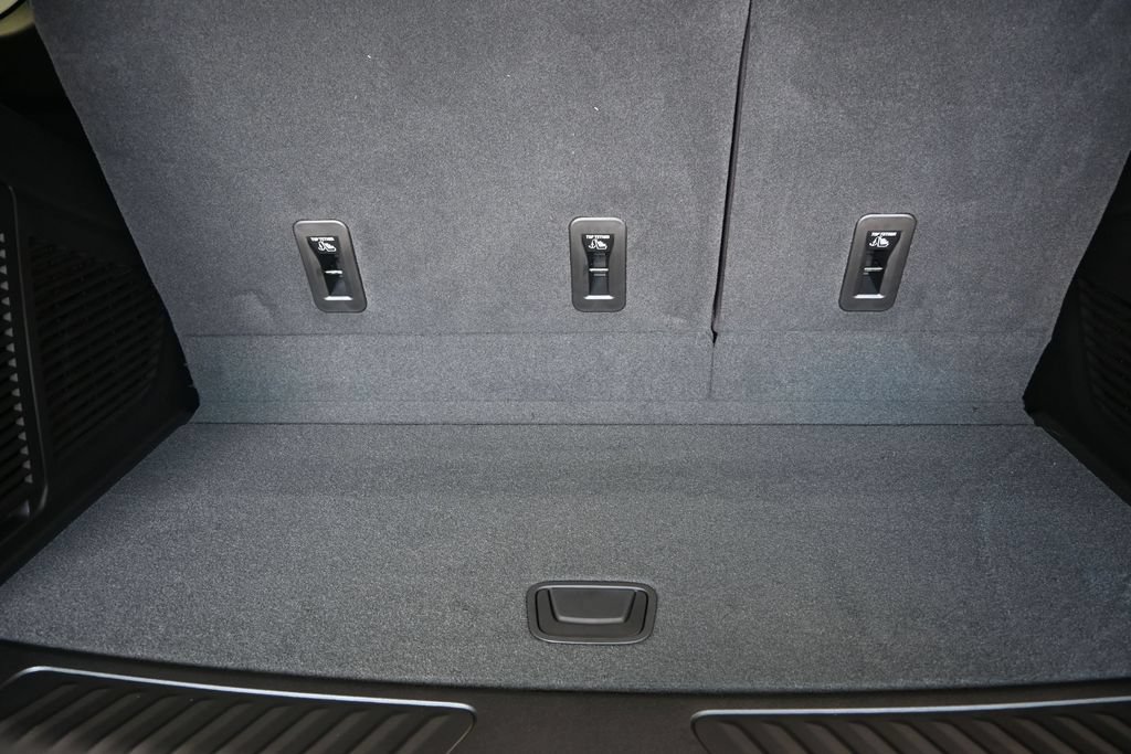 New 2026 Chevrolet Tahoe LT RWD image 20