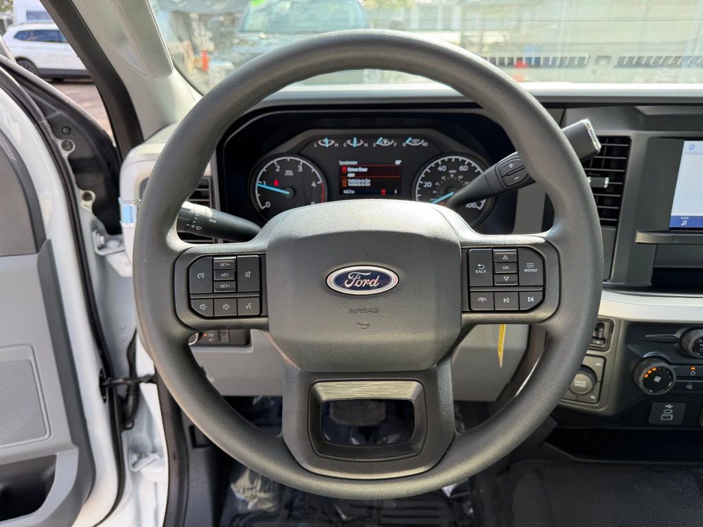 Used 2025 Ford F350 XL w/ XL Driver Assist Package image 18