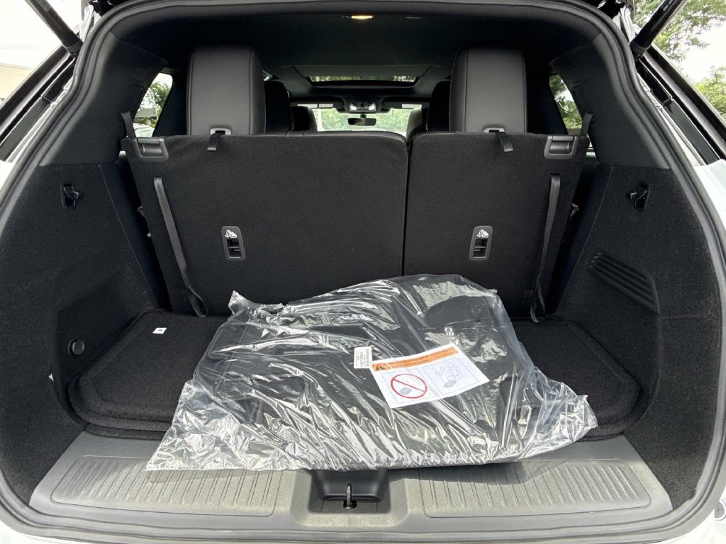 New 2027 INFINITI QX60 Sport w/ Dark Cargo Package AWD/4WD image 22