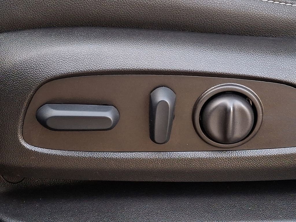 Certified 2023 Chevrolet Blazer LT image 27