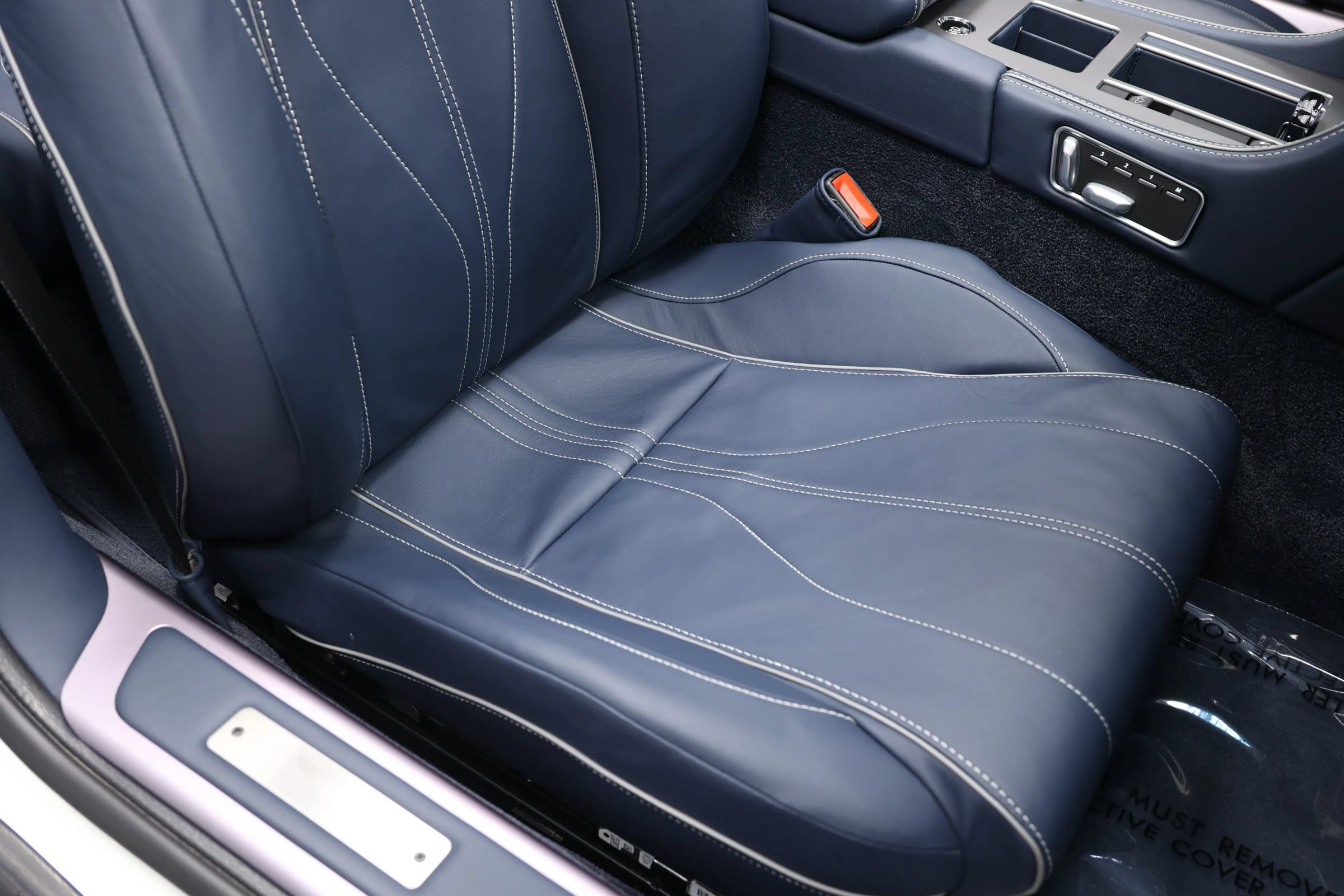Used 2012 Aston Martin Virage Volante RWD image 79