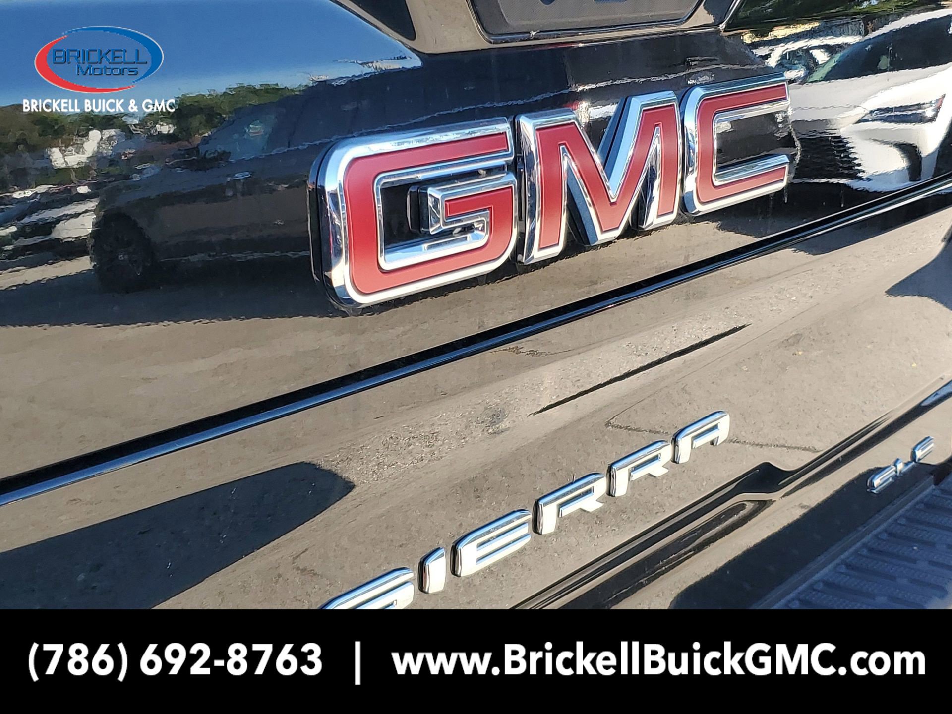 New 2025 GMC Sierra 2500 SLE w/ Max Trailering Package AWD/4WD image 6