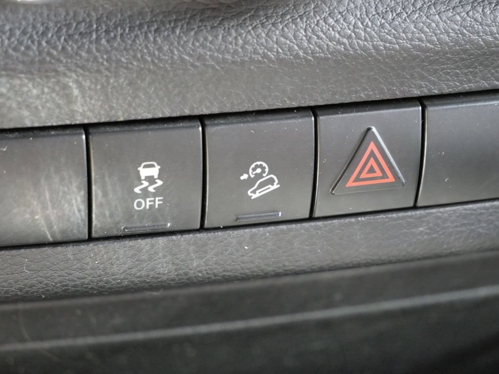 Used 2013 Jeep Wrangler Sport AWD/4WD image 39