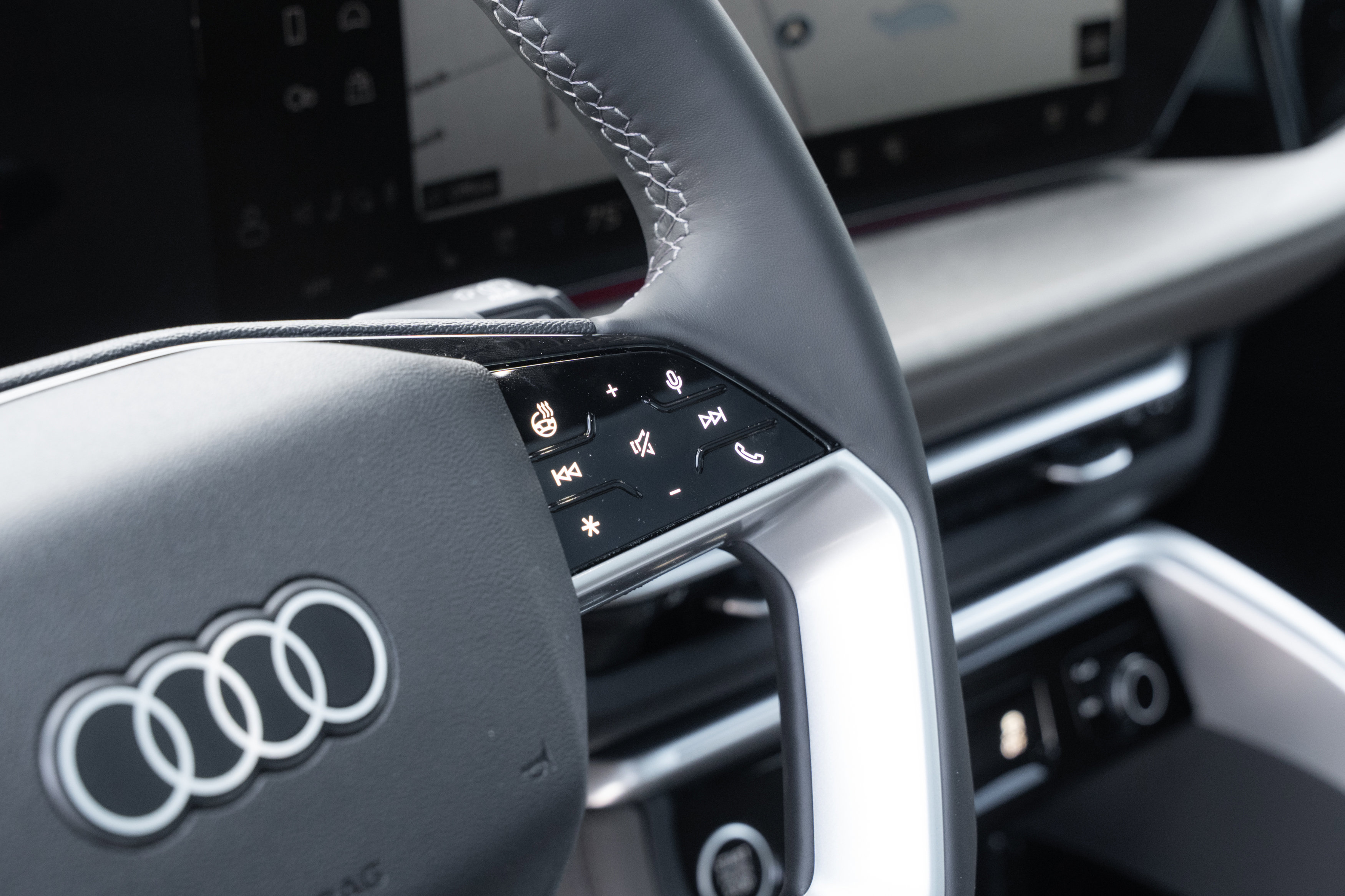 New 2025 Audi Q5 Premium Plus image 12