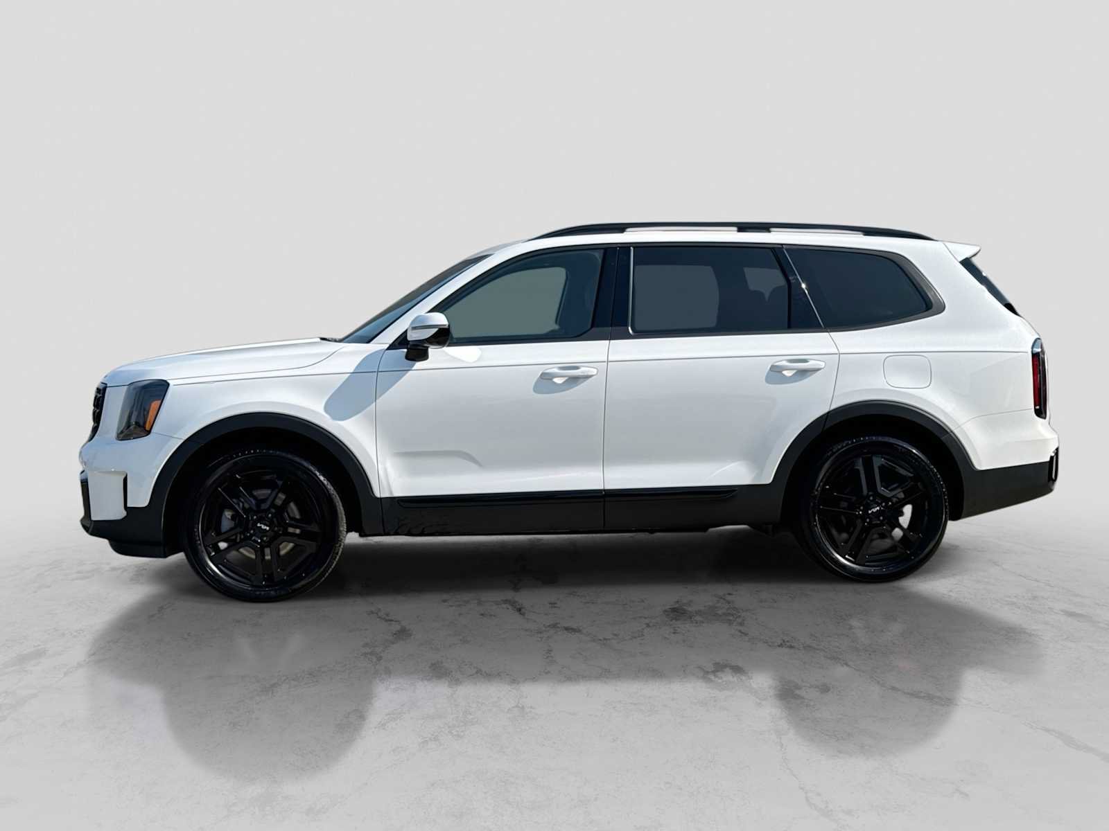 Used 2024 Kia Telluride SX Prestige X-Line AWD/4WD image 3
