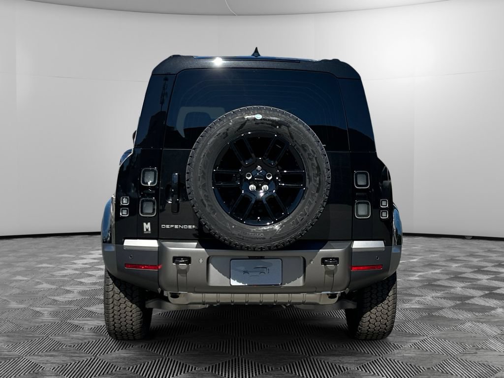 New 2026 Land Rover Defender 110 S AWD/4WD image 4
