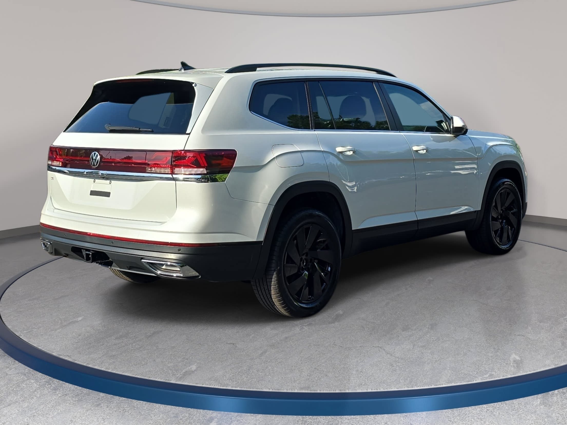 New 2026 Volkswagen Atlas SE FWD image 5