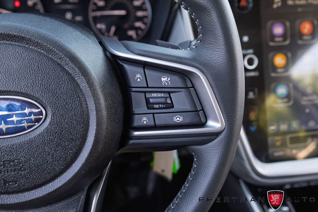 Used 2025 Subaru Outback Premium AWD/4WD image 23