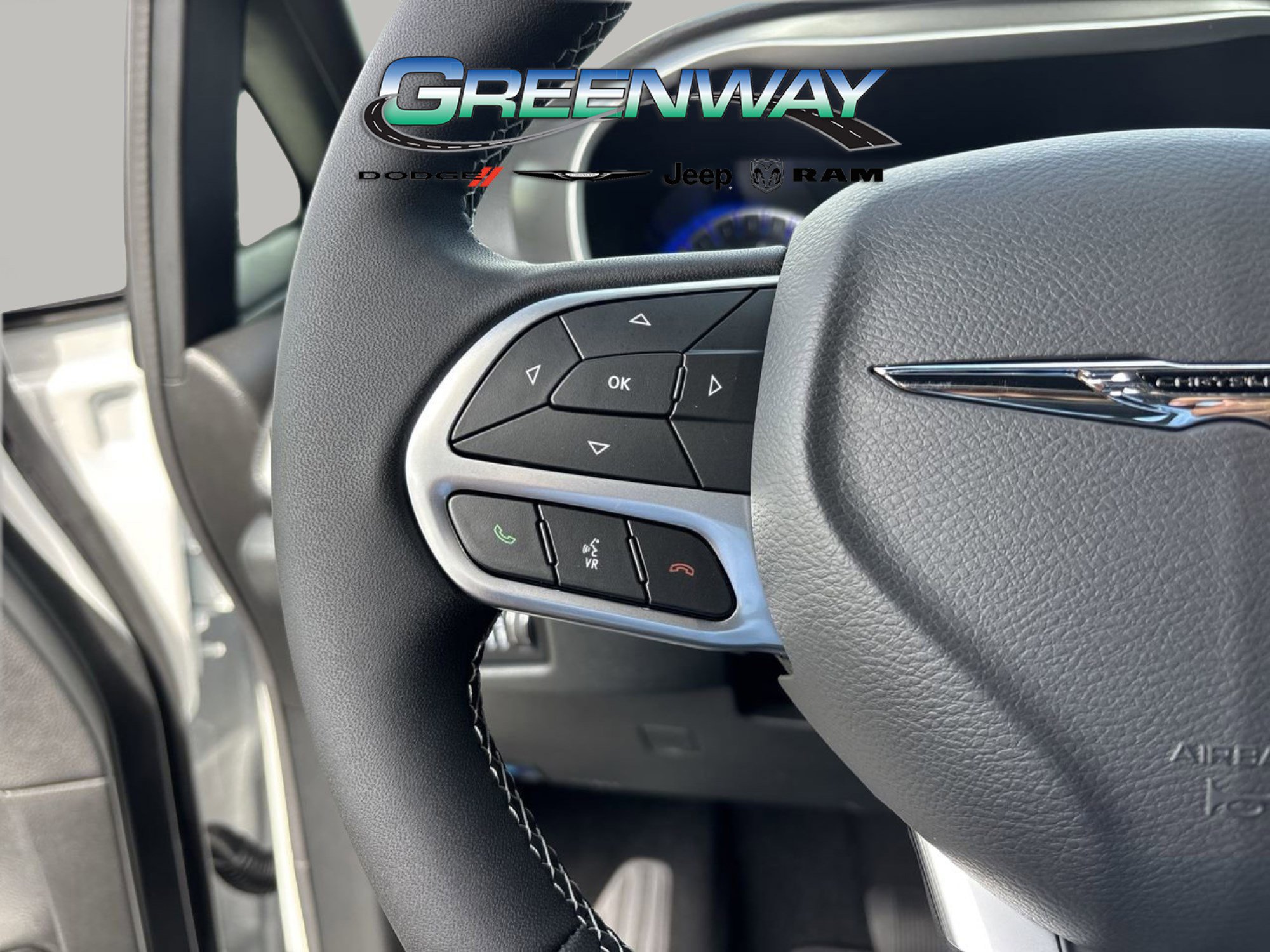 New 2026 Chrysler Pacifica Select image 26