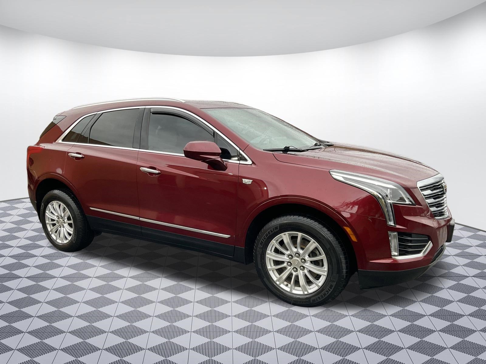 Used 2017 Cadillac XT5 FWD