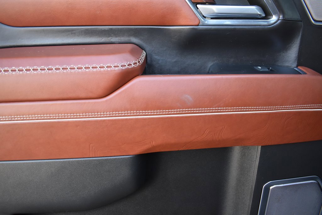 Used 2024 GMC Sierra 2500 Denali Ultimate w/ Max Trailering Package image 11