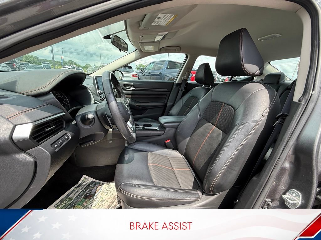 Used 2019 Nissan Altima 2.5 SR FWD image 8