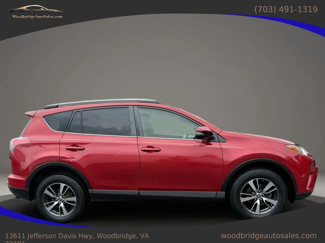 Used 2017 Toyota RAV4 XLE FWD image 2