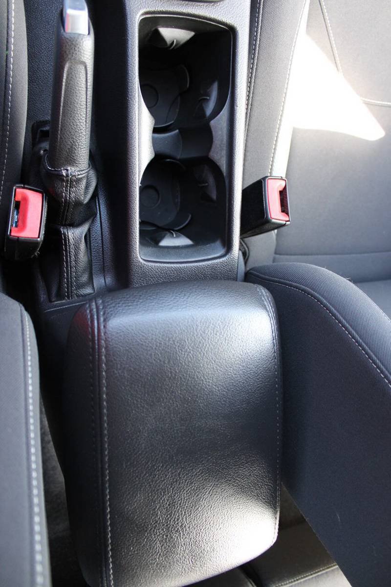 Used 2015 Ford Focus ST FWD image 32