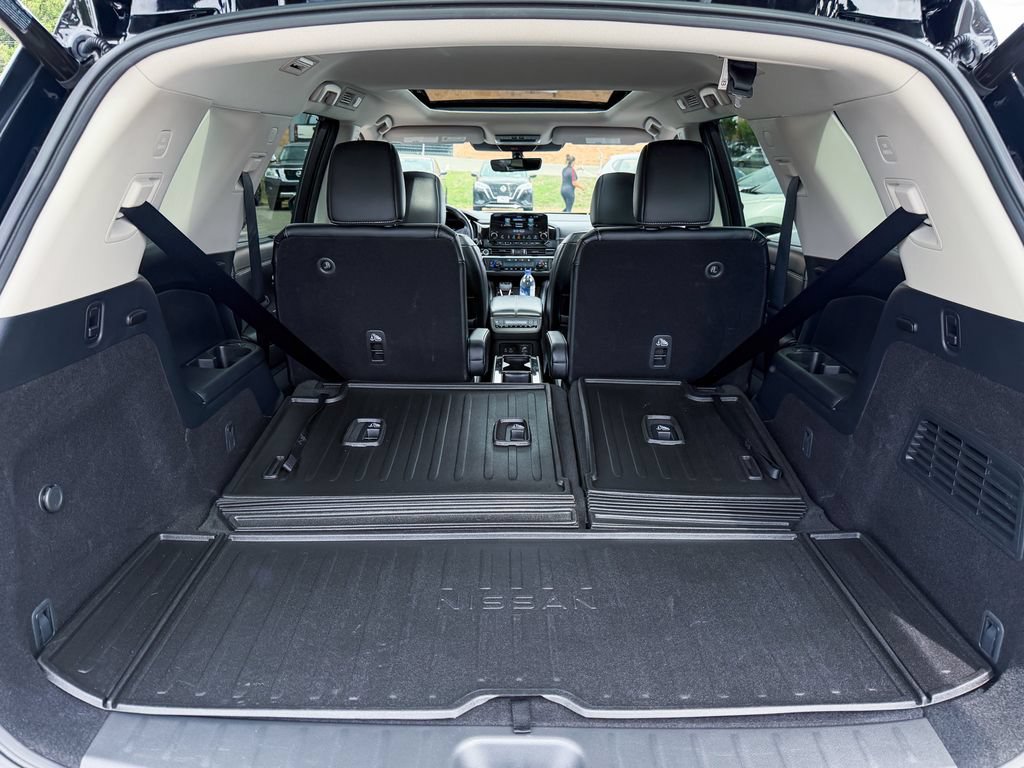 Certified 2023 Nissan Pathfinder Platinum AWD/4WD image 44