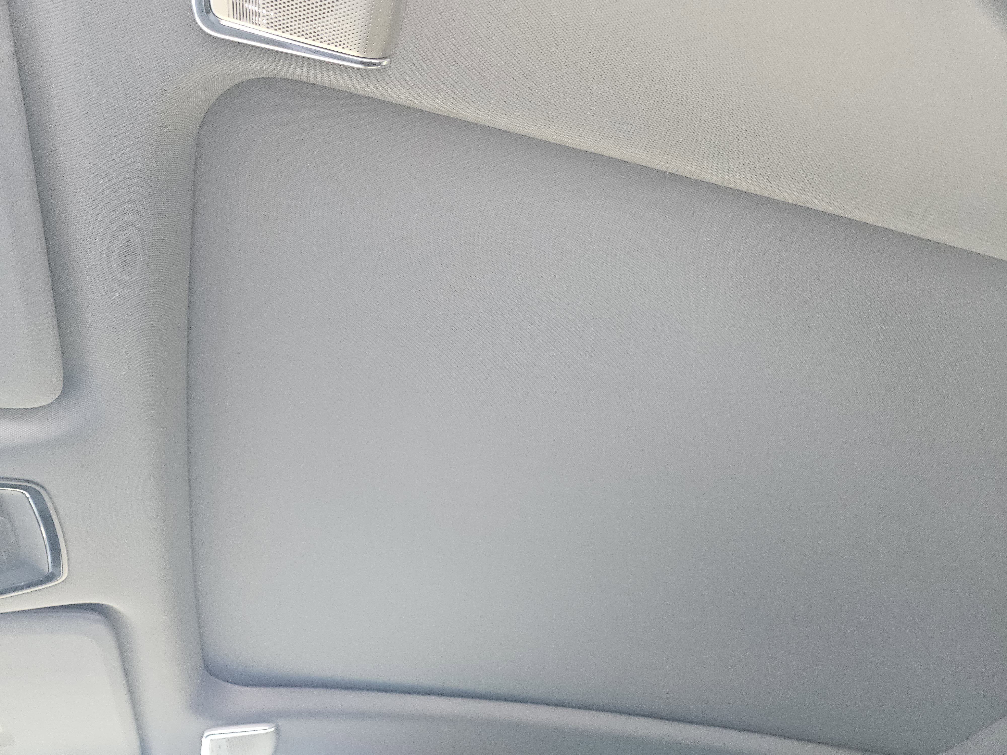 New 2026 Cadillac Optiq Sport 2 image 18