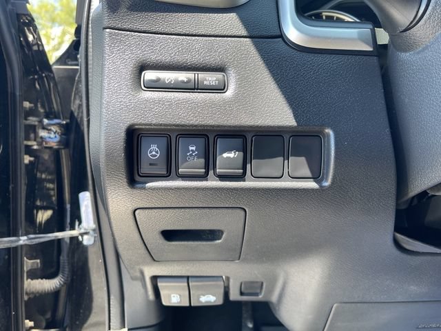 Used 2018 Nissan Murano SL AWD/4WD image 10