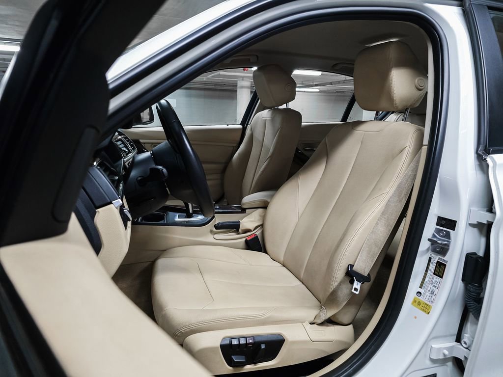 Used 2014 BMW 328i Sedan image 19