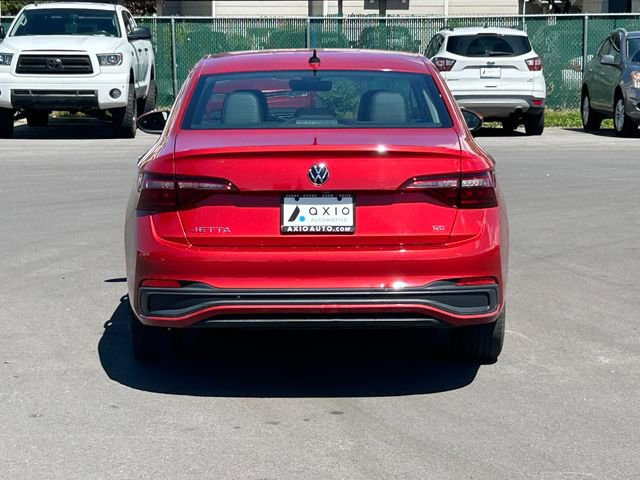 Used 2022 Volkswagen Jetta SE FWD image 6