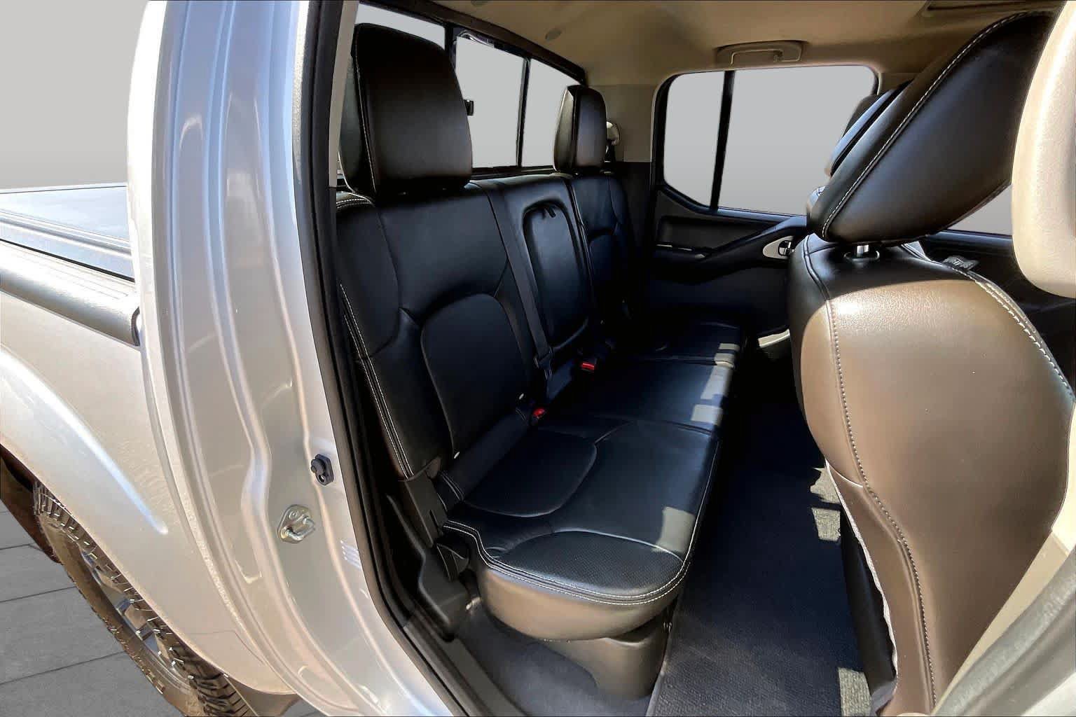 Used 2019 Nissan Frontier PRO-4X w/ Pro-4x Luxury Package AWD/4WD image 20