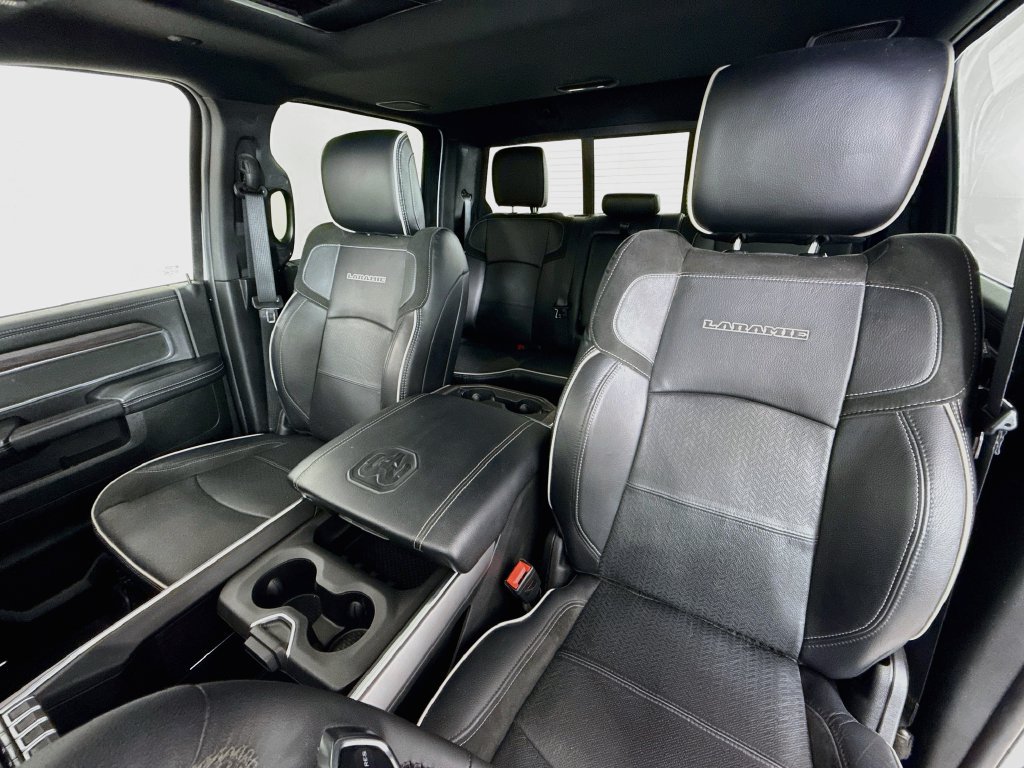 Used 2025 RAM 2500 Laramie AWD/4WD image 11