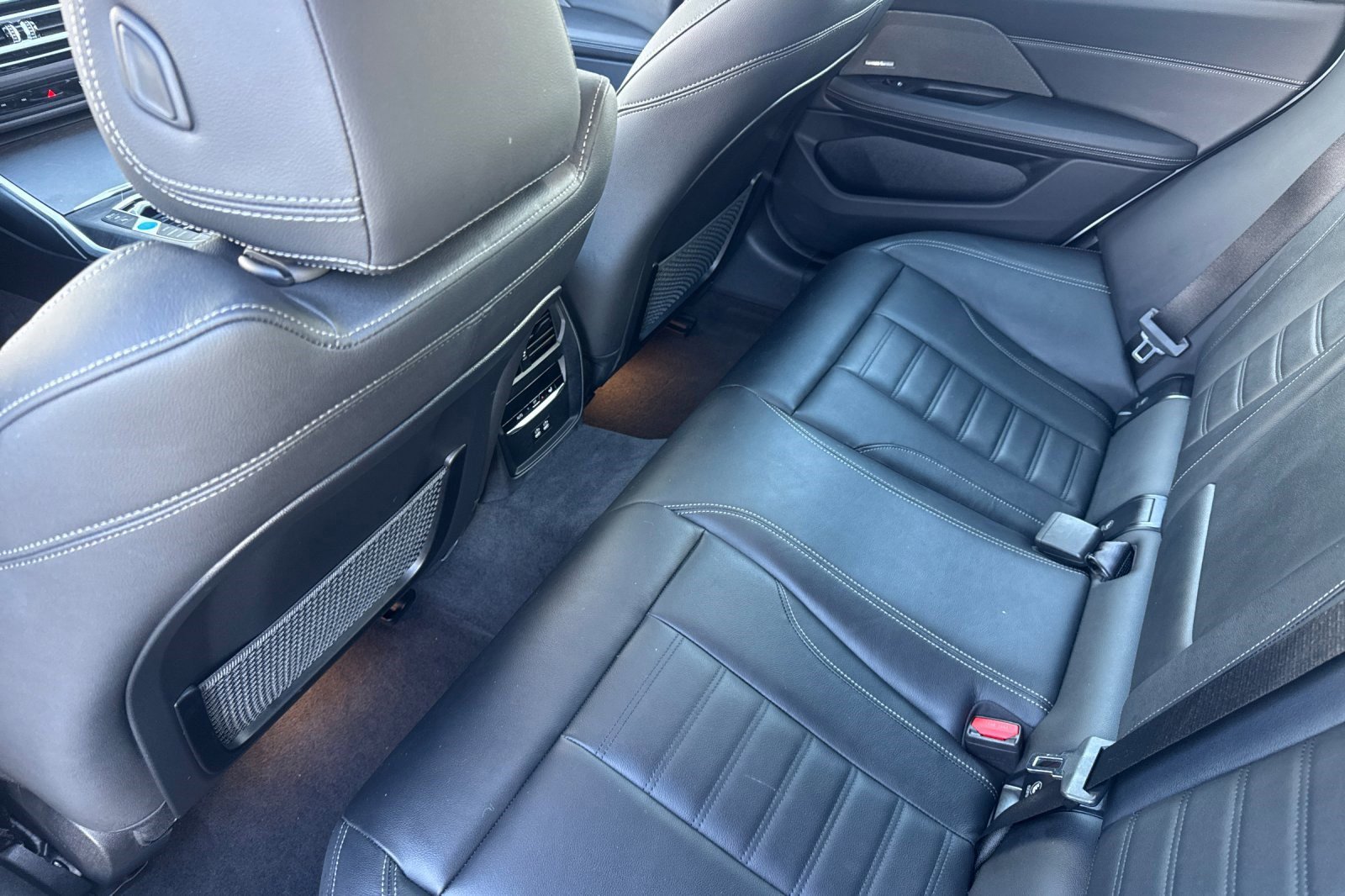 Certified 2023 BMW i4 eDrive35 image 27