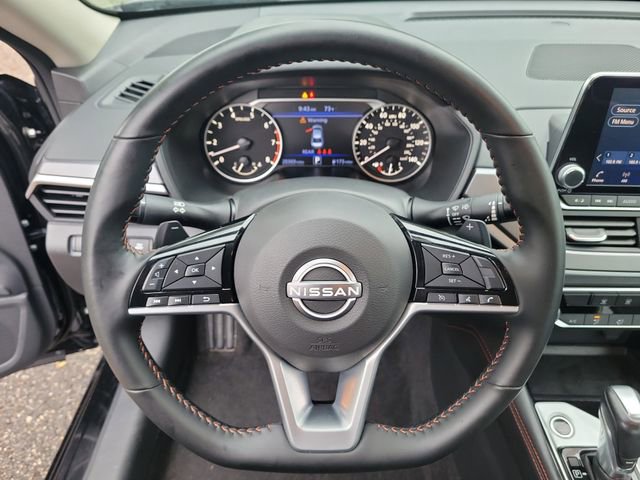 Used 2025 Nissan Altima 2.5 SR AWD/4WD image 21