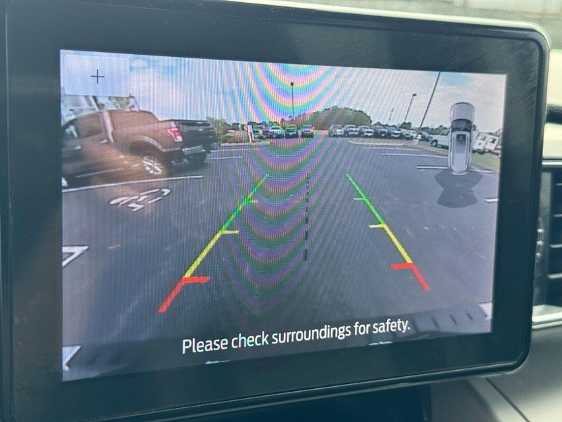 Used 2023 Ford Explorer XLT w/ Equipment Group 202A image 21