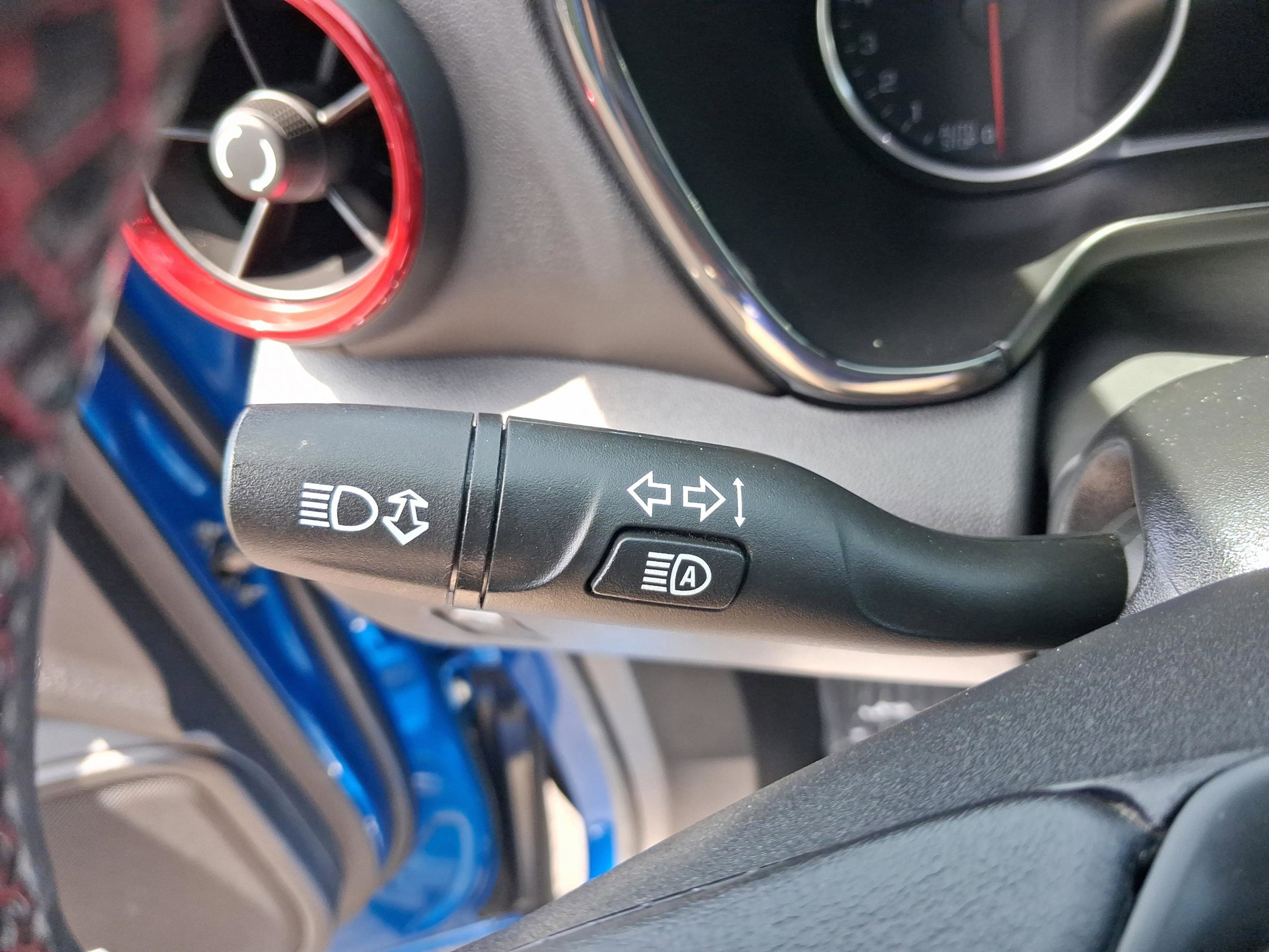 Used 2020 Chevrolet Blazer RS FWD image 13
