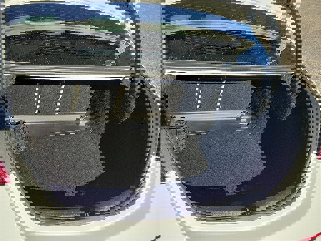 Used 2024 Mercedes-Benz C 300 Sedan image 12