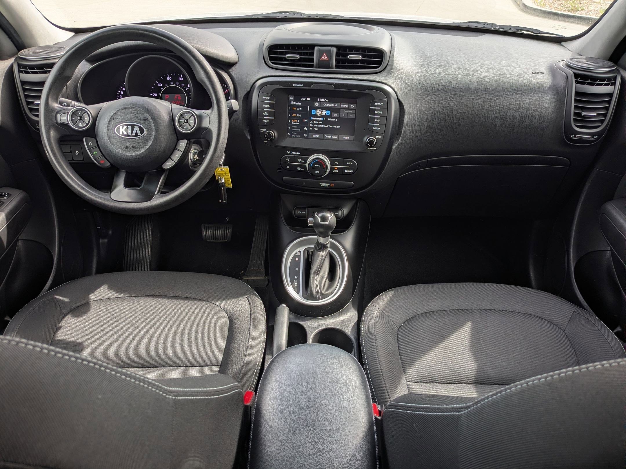 Used 2019 Kia Soul + image 25