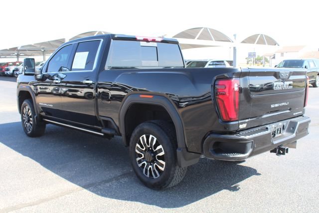 Used 2024 GMC Sierra 2500 Denali Ultimate w/ Max Trailering Package AWD/4WD image 8