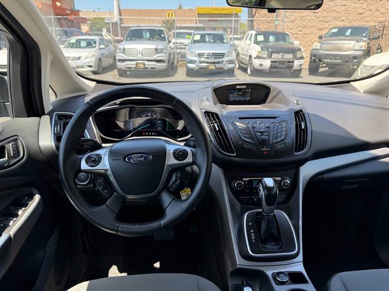 Used 2013 Ford C-MAX SE FWD image 17