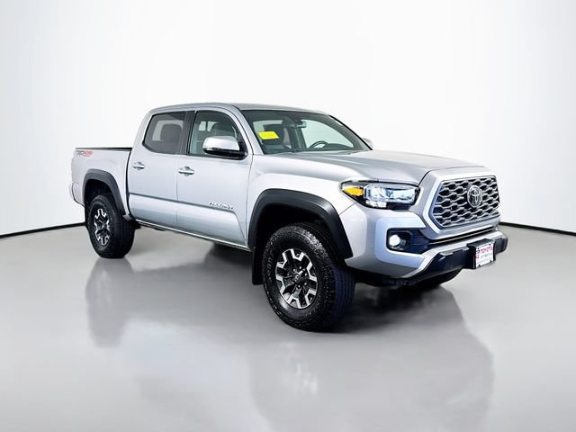 Certified 2023 Toyota Tacoma TRD Off-Road AWD/4WD image 10