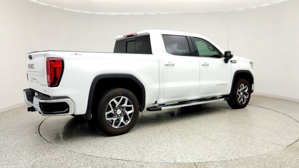 Used 2024 GMC Sierra 1500 SLT AWD/4WD image 5