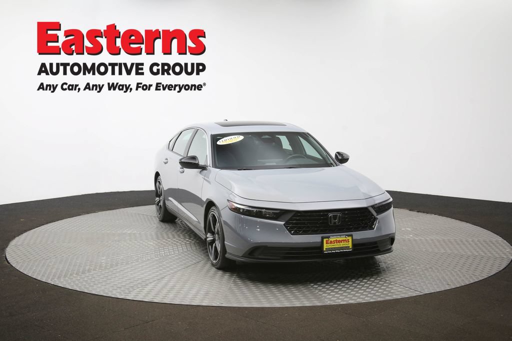 Used 2025 Honda Accord Sport image 48