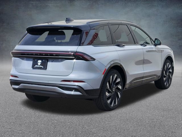 New 2026 Lincoln Nautilus Reserve w/ Jet Appearance Package AWD/4WD image 7